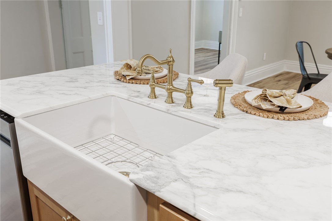 20 Gardiner Park Rochester, NY 14607 - Photo 12 of 44