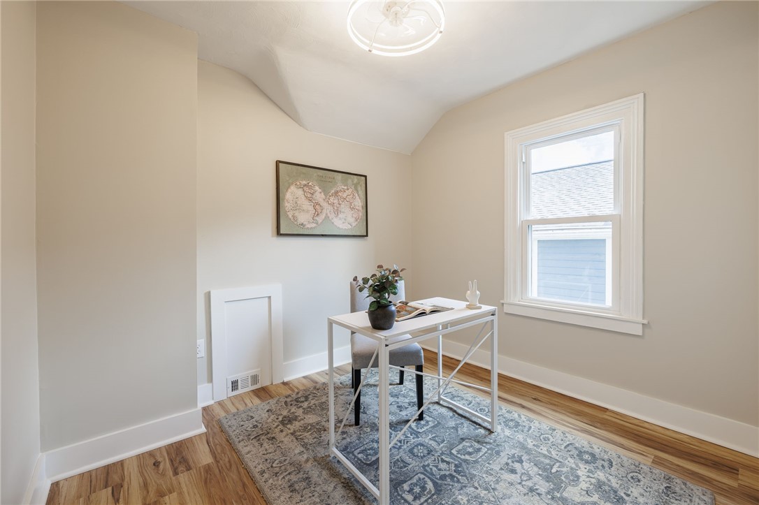 20 Gardiner Park Rochester, NY 14607 - Photo 40 of 44