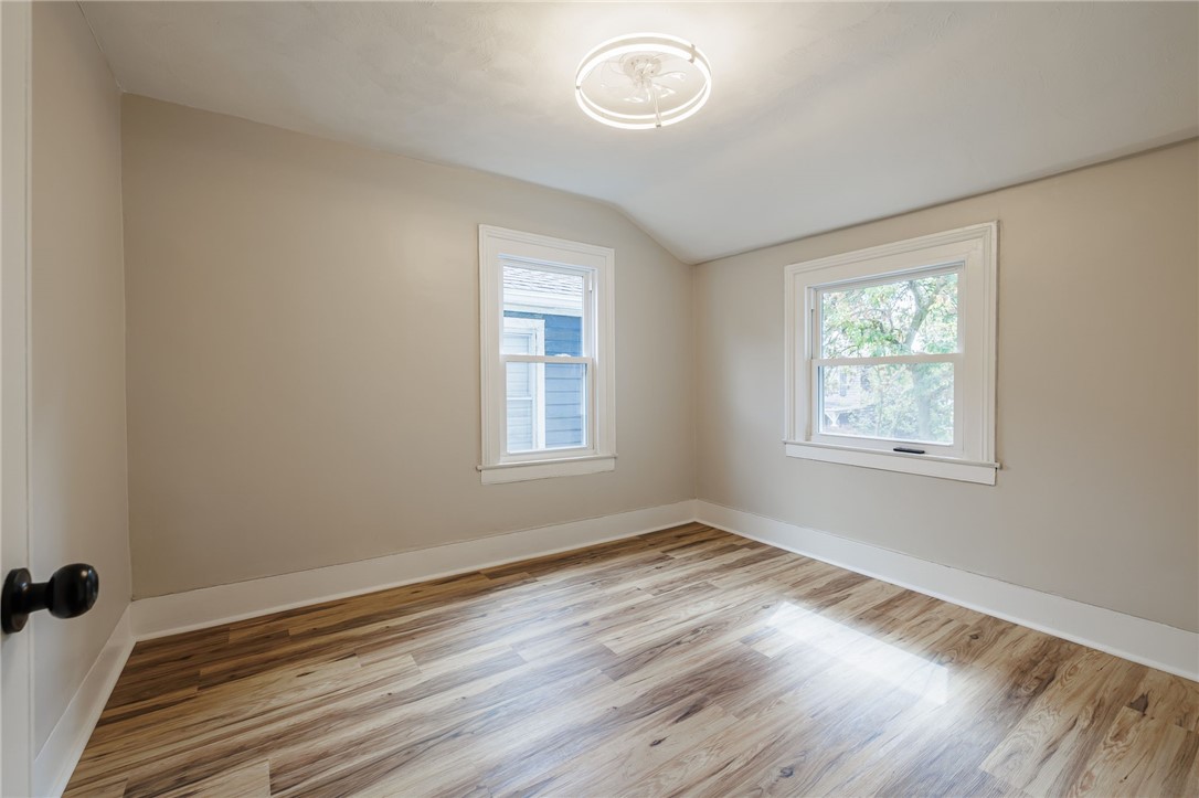 20 Gardiner Park Rochester, NY 14607 - Photo 41 of 44