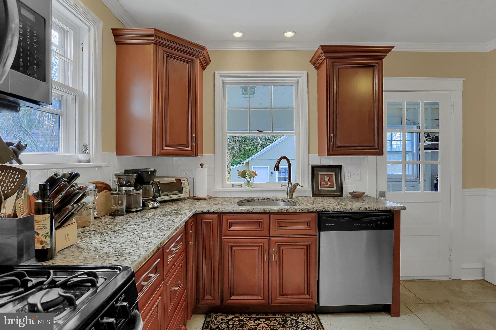 48 Valley Road Lancaster, PA 17601 - Photo 5 of 54 Gallery Image 5