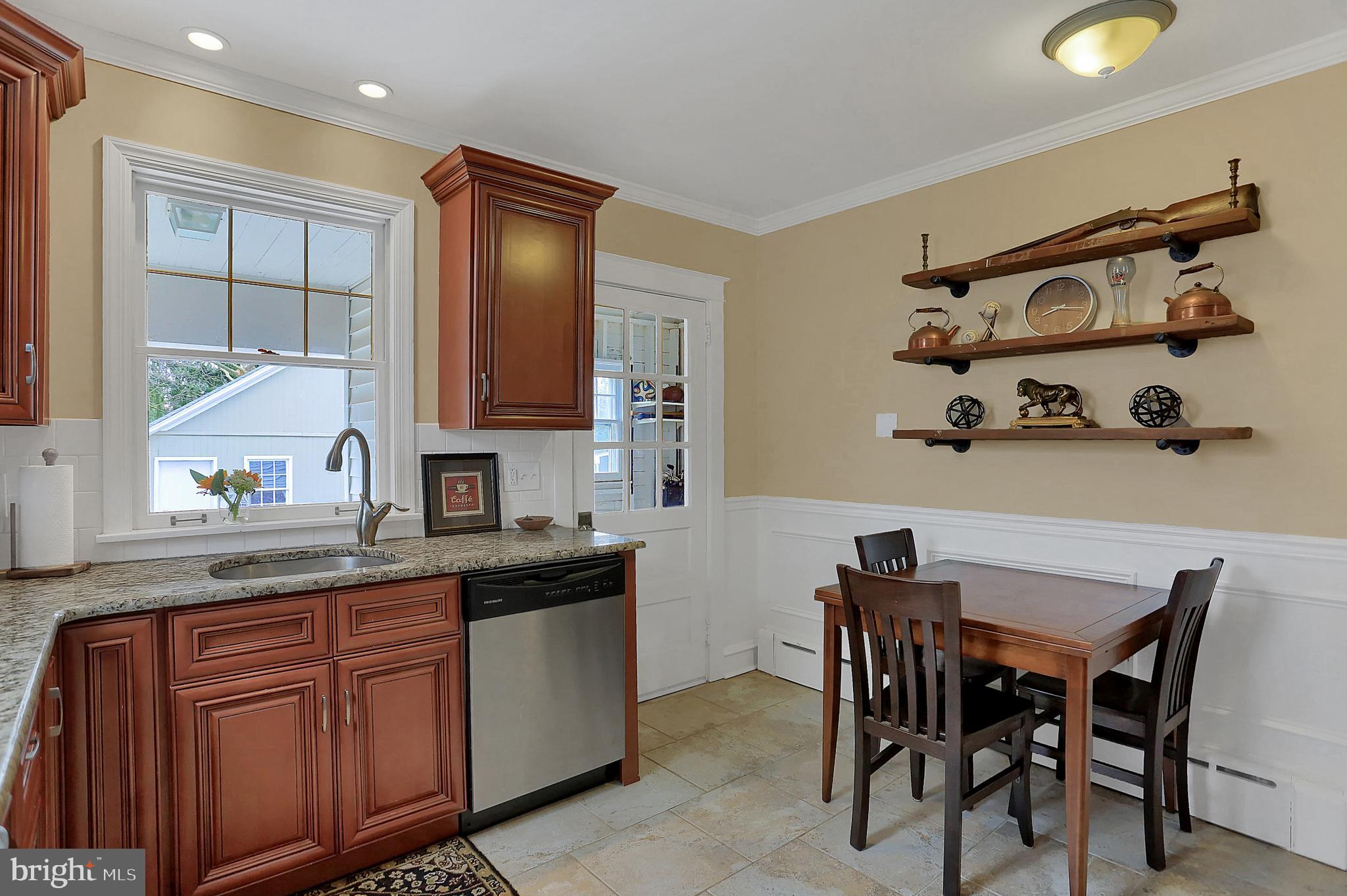 48 Valley Road Lancaster, PA 17601 - Photo 8 of 54 Gallery Image 8