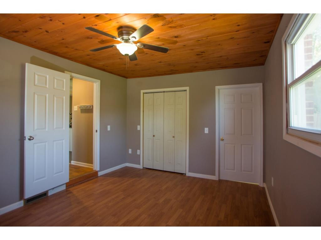 553 Charlie Hicks Road Jonesborough, TN 37659 - Photo 12 of 22 Photo 12