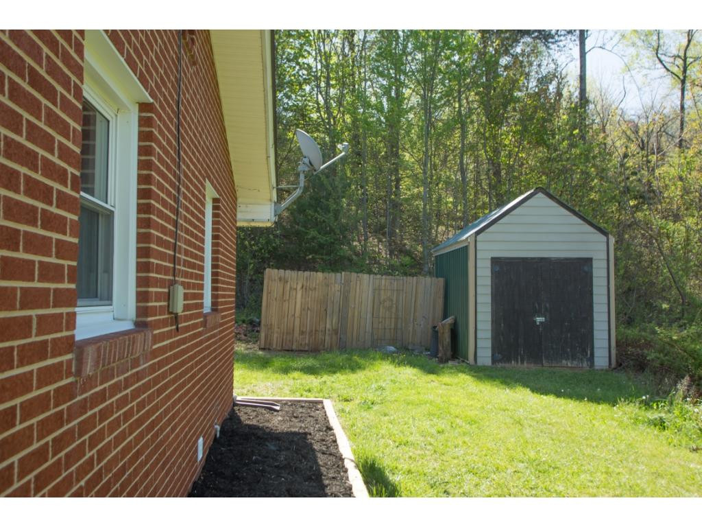 553 Charlie Hicks Road Jonesborough, TN 37659 - Photo 22 of 22 Photo 22