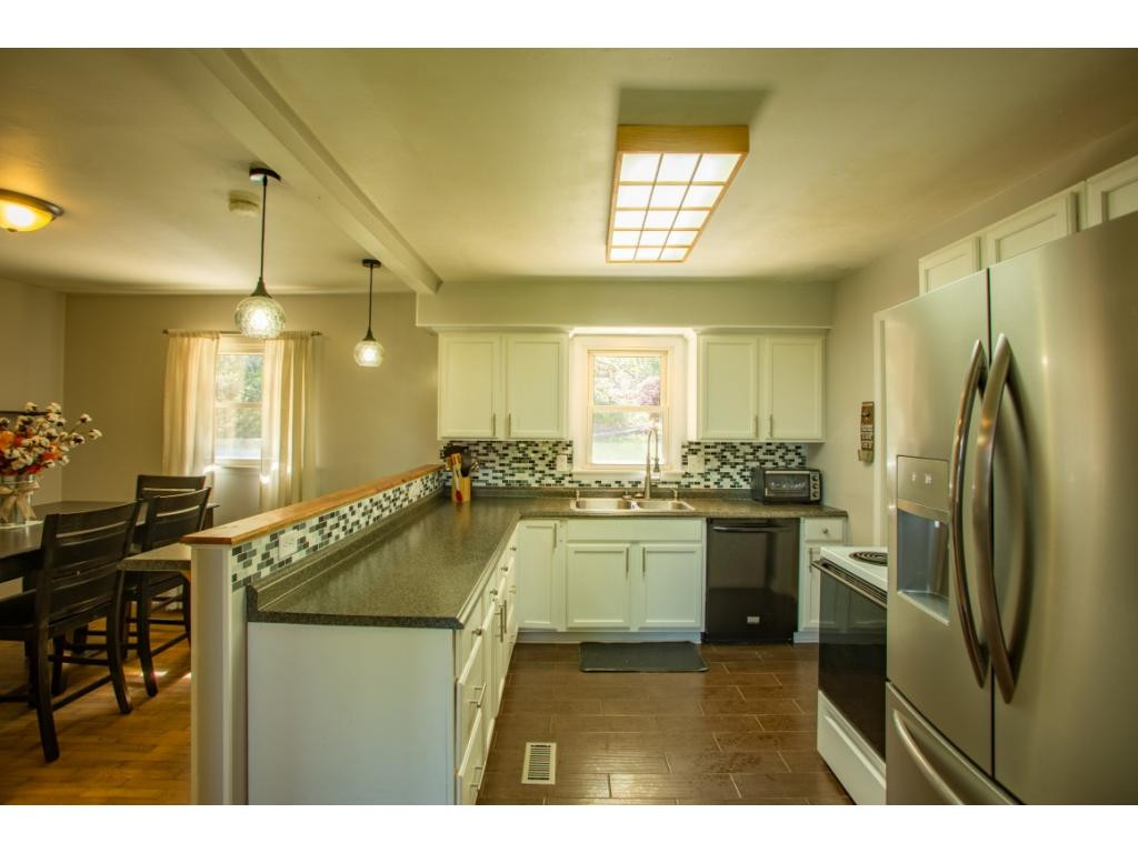 553 Charlie Hicks Road Jonesborough, TN 37659 - Photo 6 of 22 Photo 6