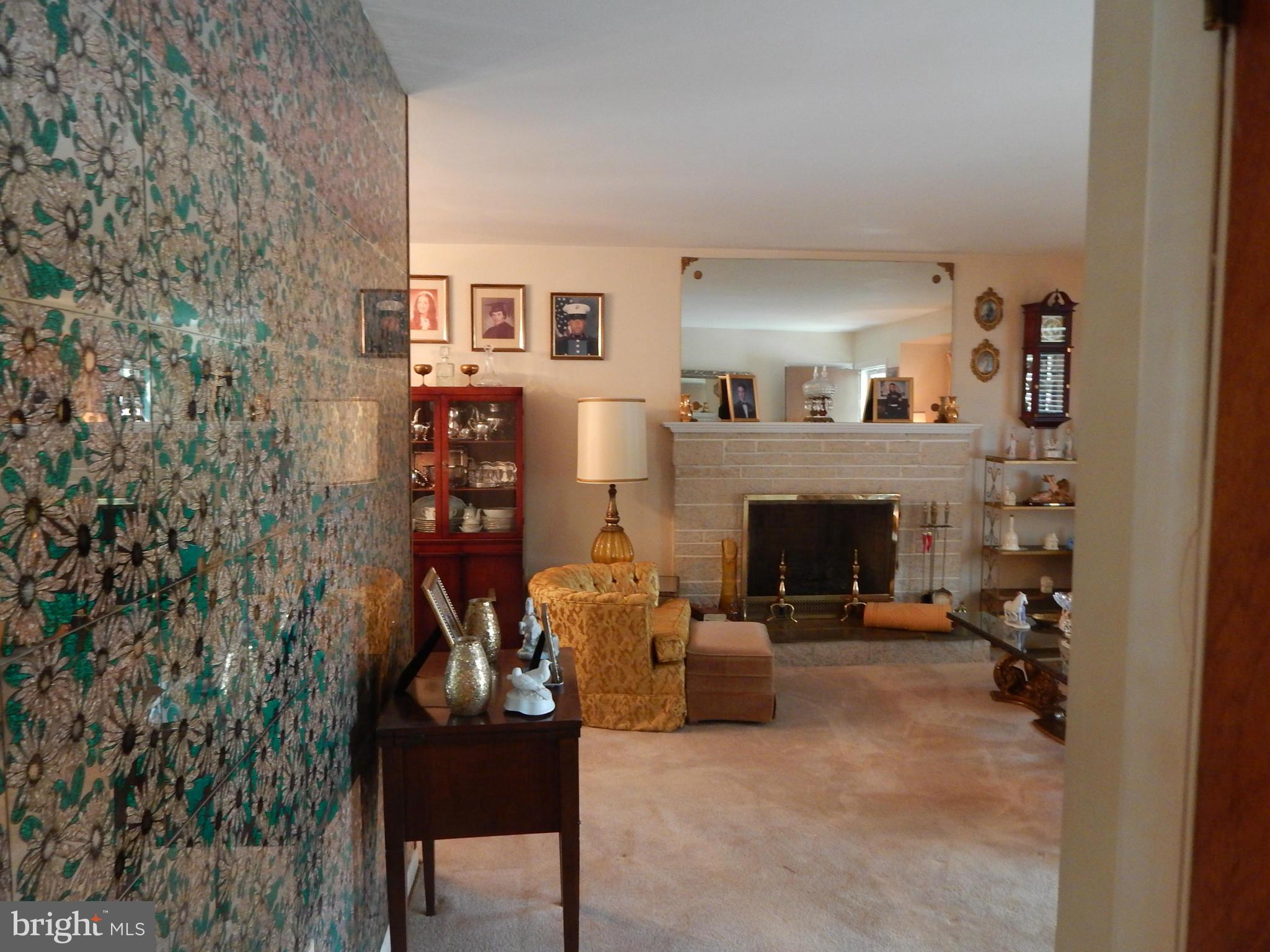 3822 Swann Road Suitland, MD 20746 - Photo 4 of 23 Interior (General)