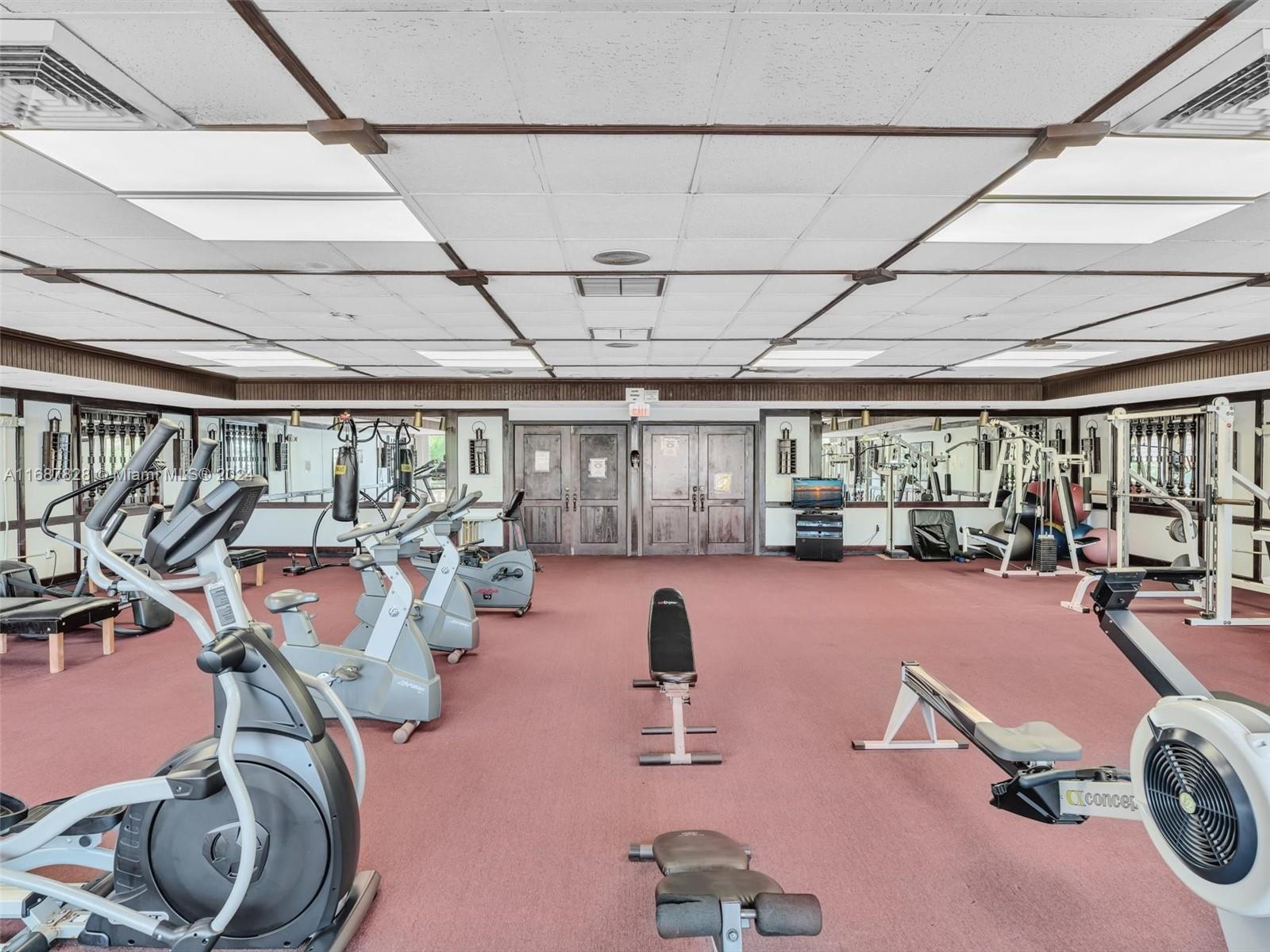 2980 Point E Drive, Unit D508 Aventura, FL 33160 - Photo 37 of 53 a view of a room with gym equipment