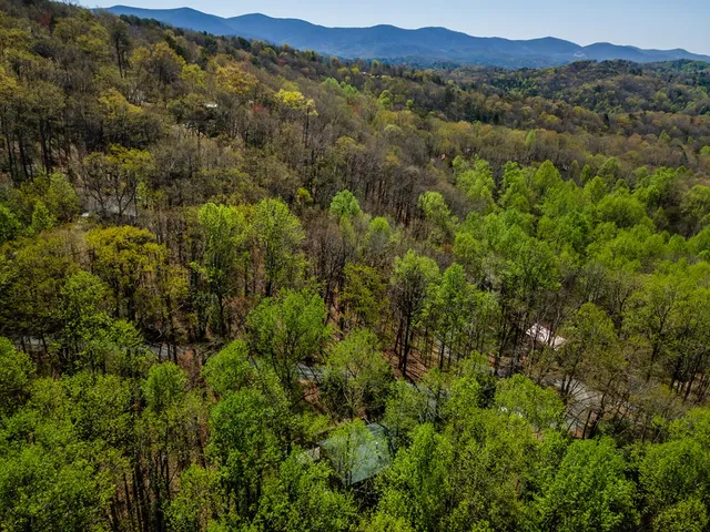a view of an outdoor space with seating area