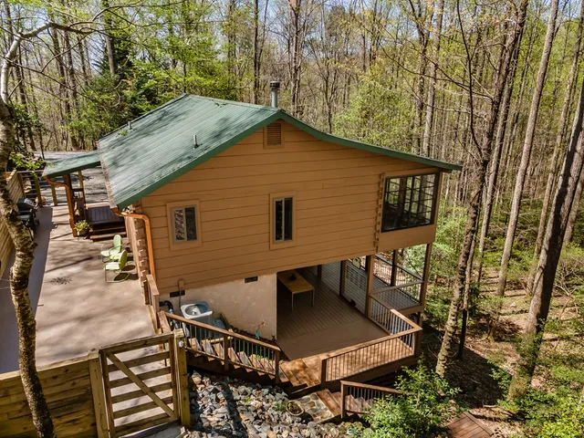 $469,000 | 266 Chimney Rock Road, Blue Ridge, GA 30513