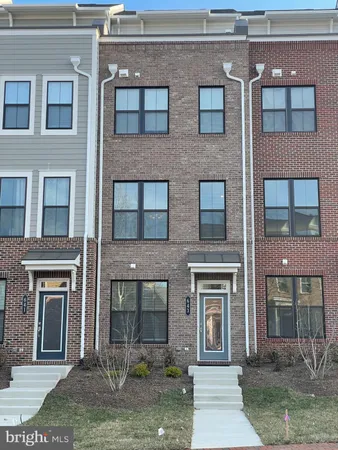 $3,600 | 643 Belmont Bay Drive, Woodbridge, VA 22191