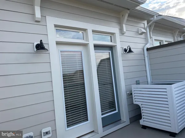 $3,600 | 643 Belmont Bay Drive, Woodbridge, VA 22191