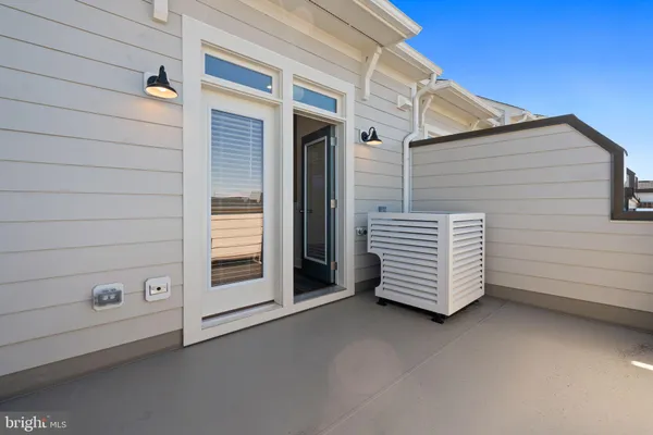 $3,480 | 643 Belmont Bay Drive, Woodbridge, VA 22191