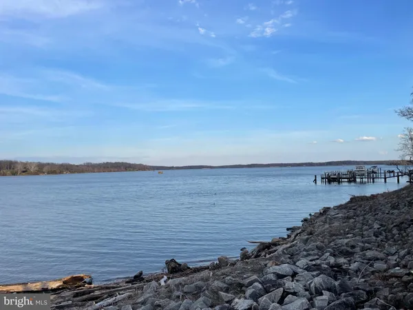 $3,480 | 643 Belmont Bay Drive, Woodbridge, VA 22191