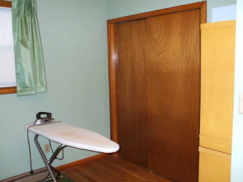 793 Manville Road Woonsocket, RI 02895 - Photo 15 of 21 Bedroom.