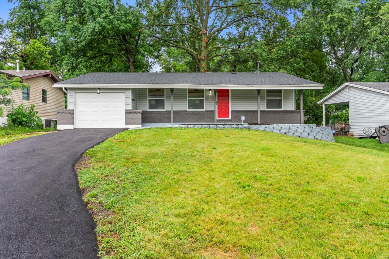 2516 Pershall Road St. Louis, MO 63136 - Photo 2 of 42