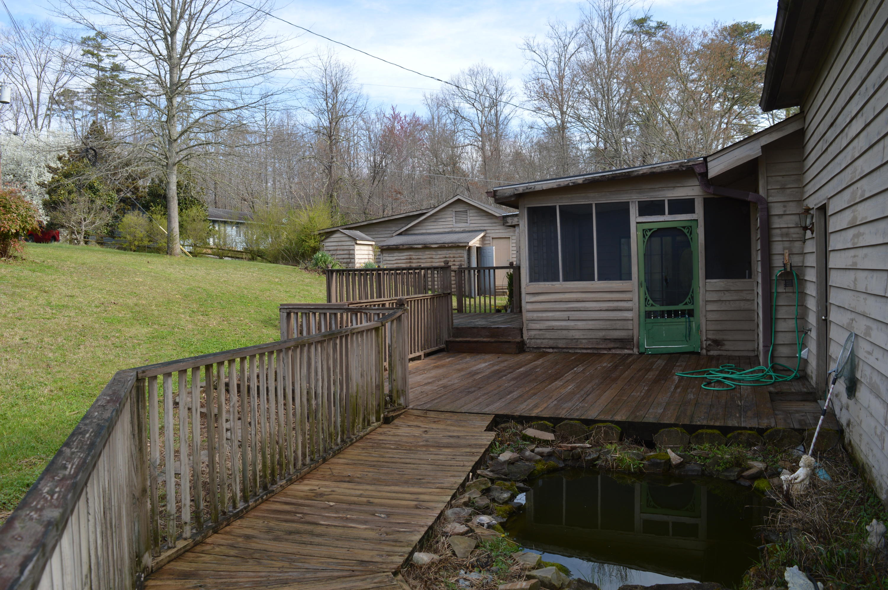 123 Mynatt Cox Lane Heiskell, TN 37754 - Photo 30 of 38 Koi Pond