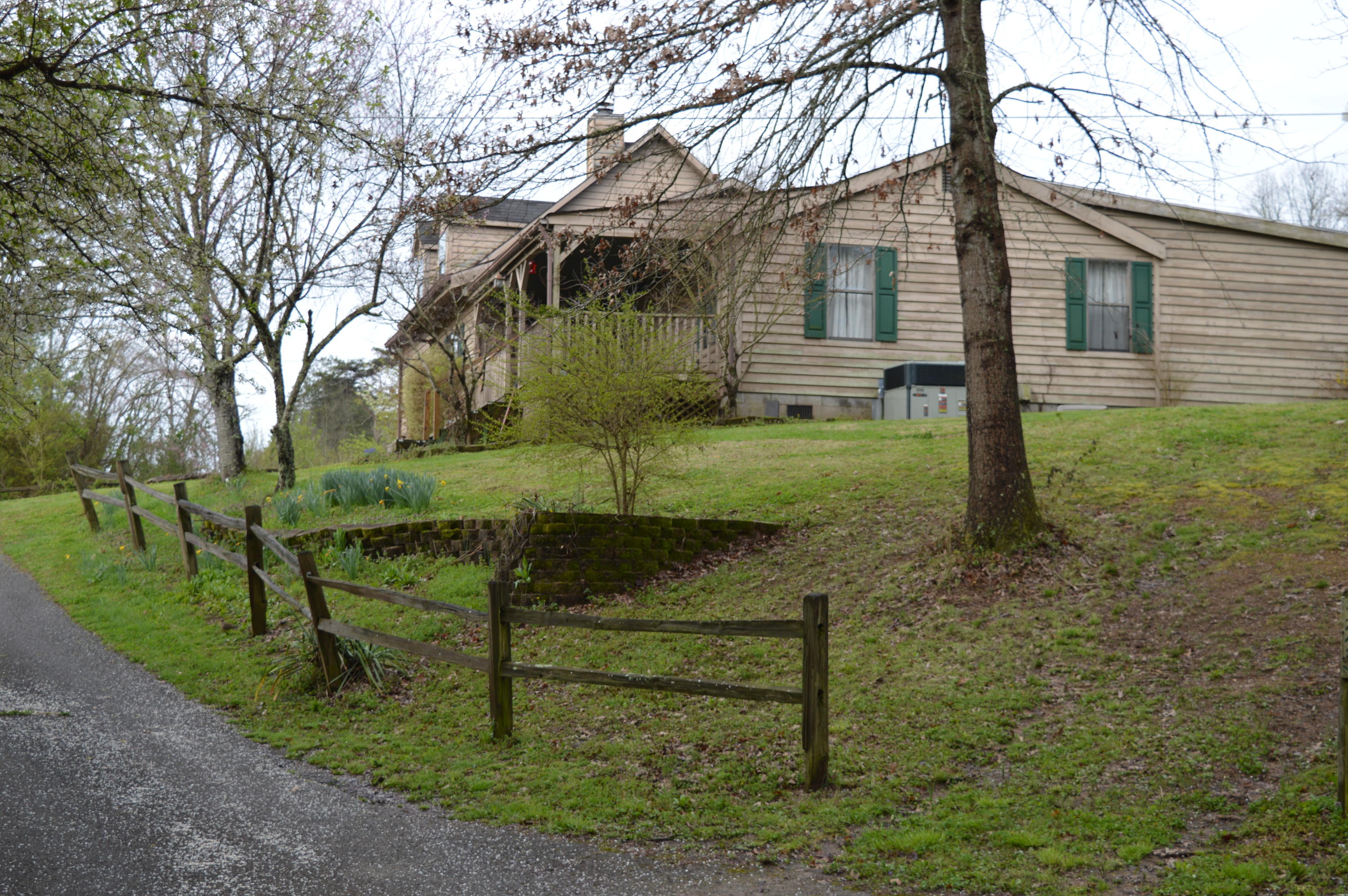 123 Mynatt Cox Lane Heiskell, TN 37754 - Photo 10 of 38 DSC_1522