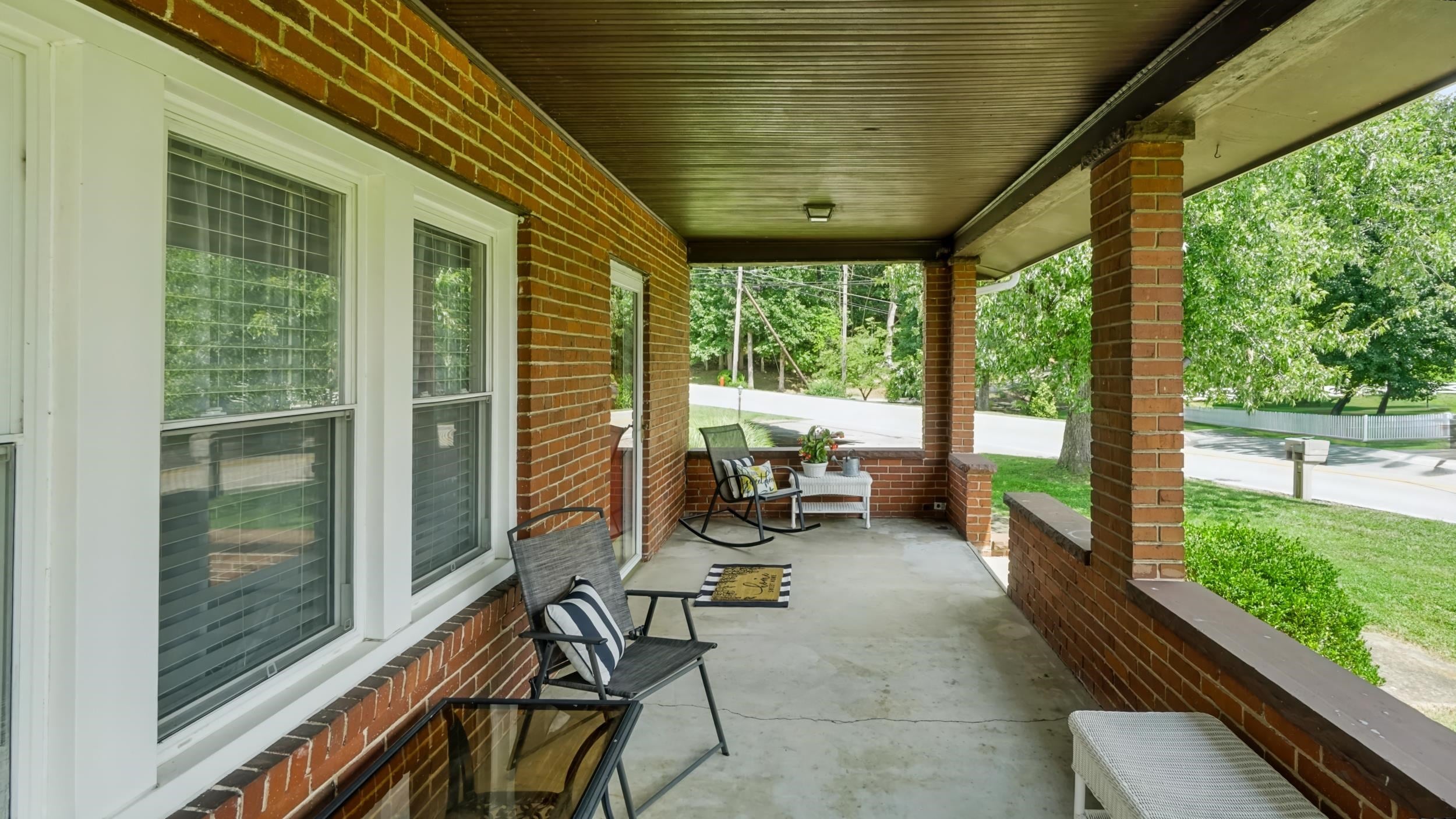 1296 Martha Road Barboursville, WV 25504 - Photo 3 of 28 Gallery Image 3