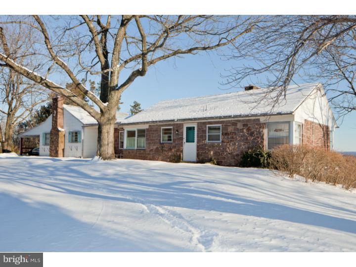 592 Ledge Rock Road Mohnton, PA 19540 - Photo 2 of 12 Gallery Image 2