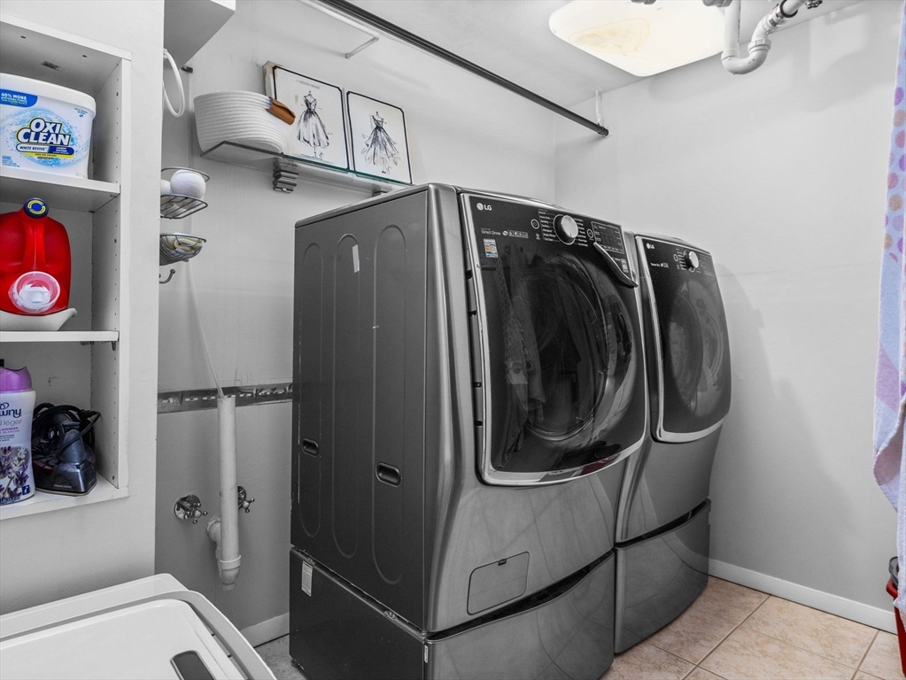 1 Bow Street Wellesley, MA 02481 - Photo 13 of 18