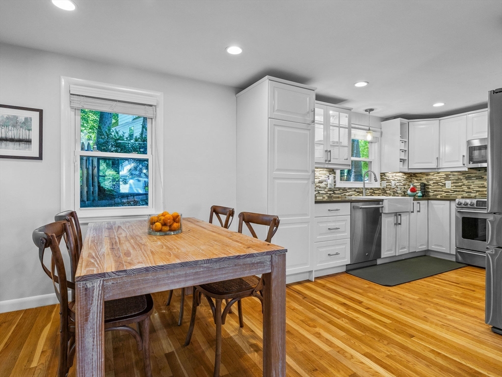 1 Bow Street Wellesley, MA 02481 - Photo 5 of 18