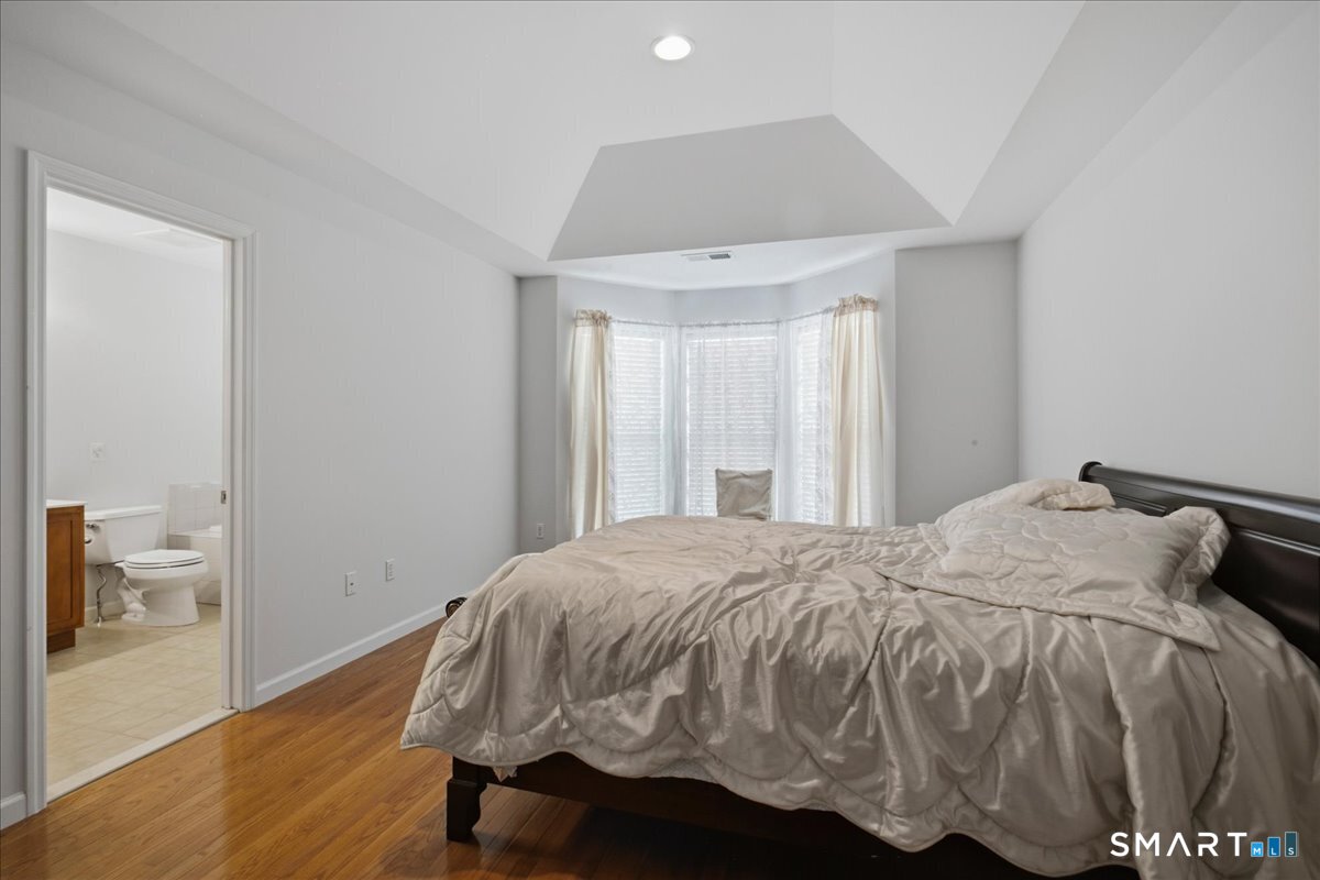 11 Mercy Street, Unit 11 Danbury, CT 06810 - Photo 19 of 30