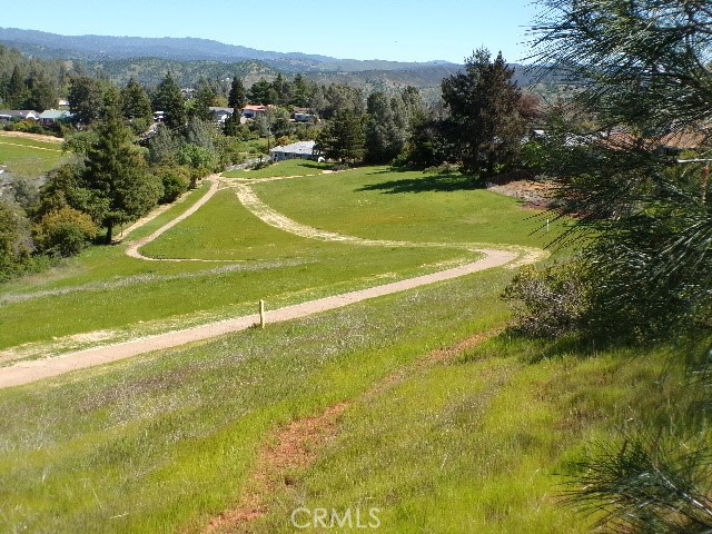 10450 Sunset Ridge Drive Kelseyville, CA 95451 - Photo 4 of 5 a view of a tennis court