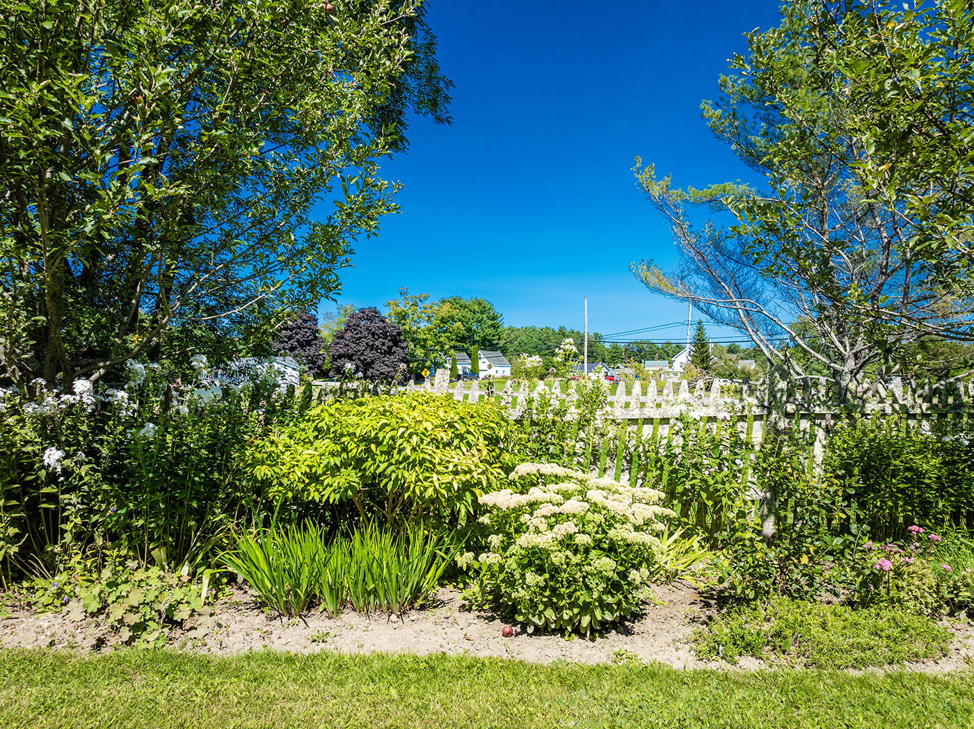 466 Main Street Warren, ME 04864 - Photo 42 of 66 gardens