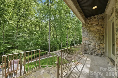 $1,525,000 | 2418 La Maison Drive, Charlotte, NC 28226