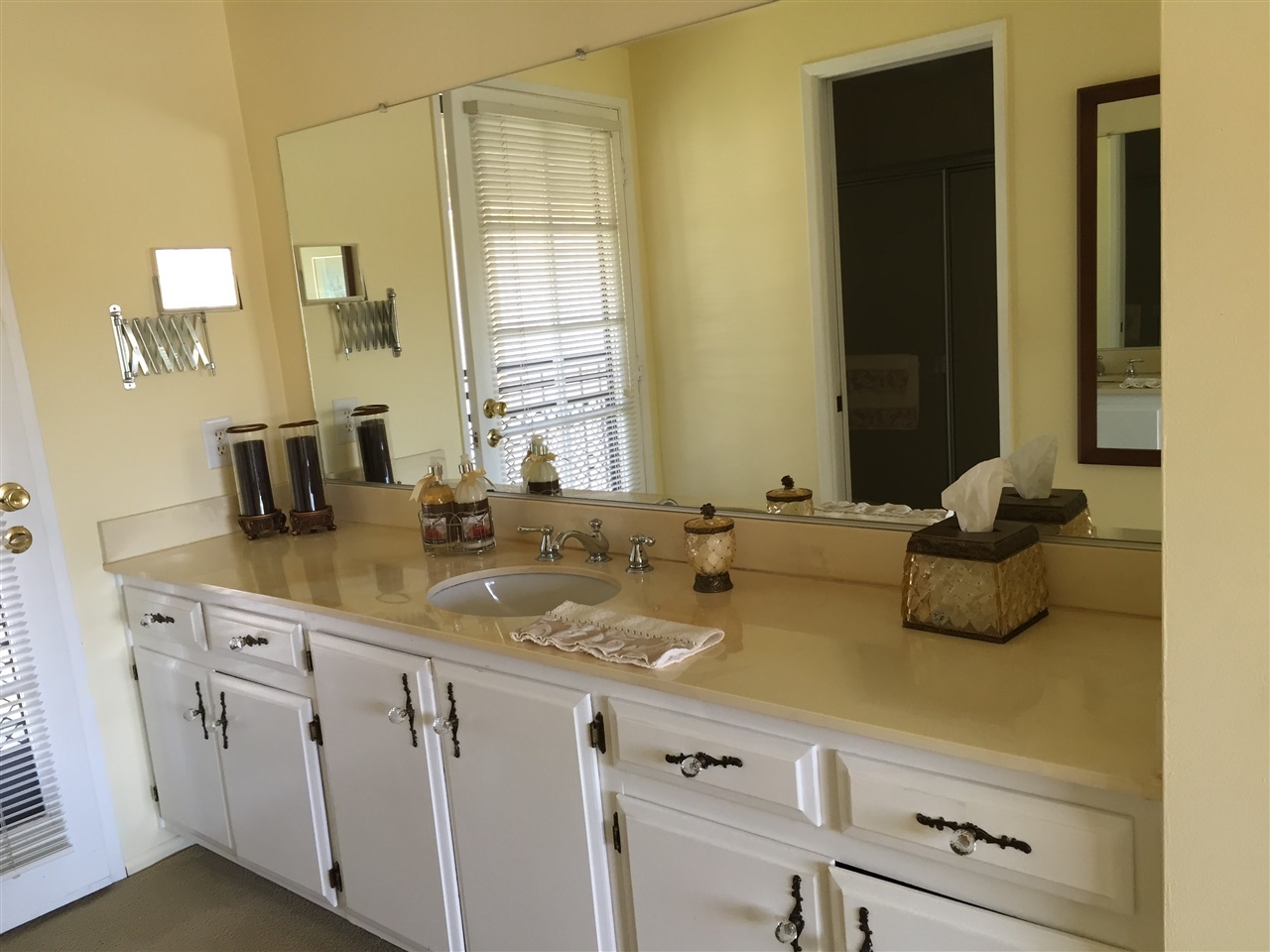 1609 Olmeda Street Encinitas, CA 92024 - Photo 10 of 13 Gallery Image 10