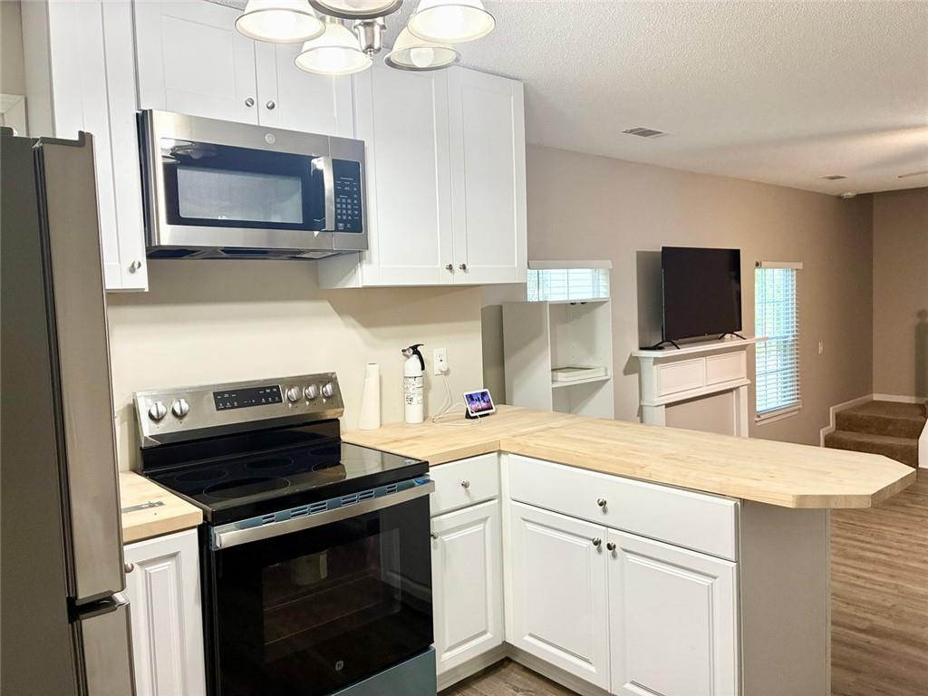 4984 Galleon Crossing, Unit B Decatur, GA 30035 - Photo 4 of 21 Gallery Image 4