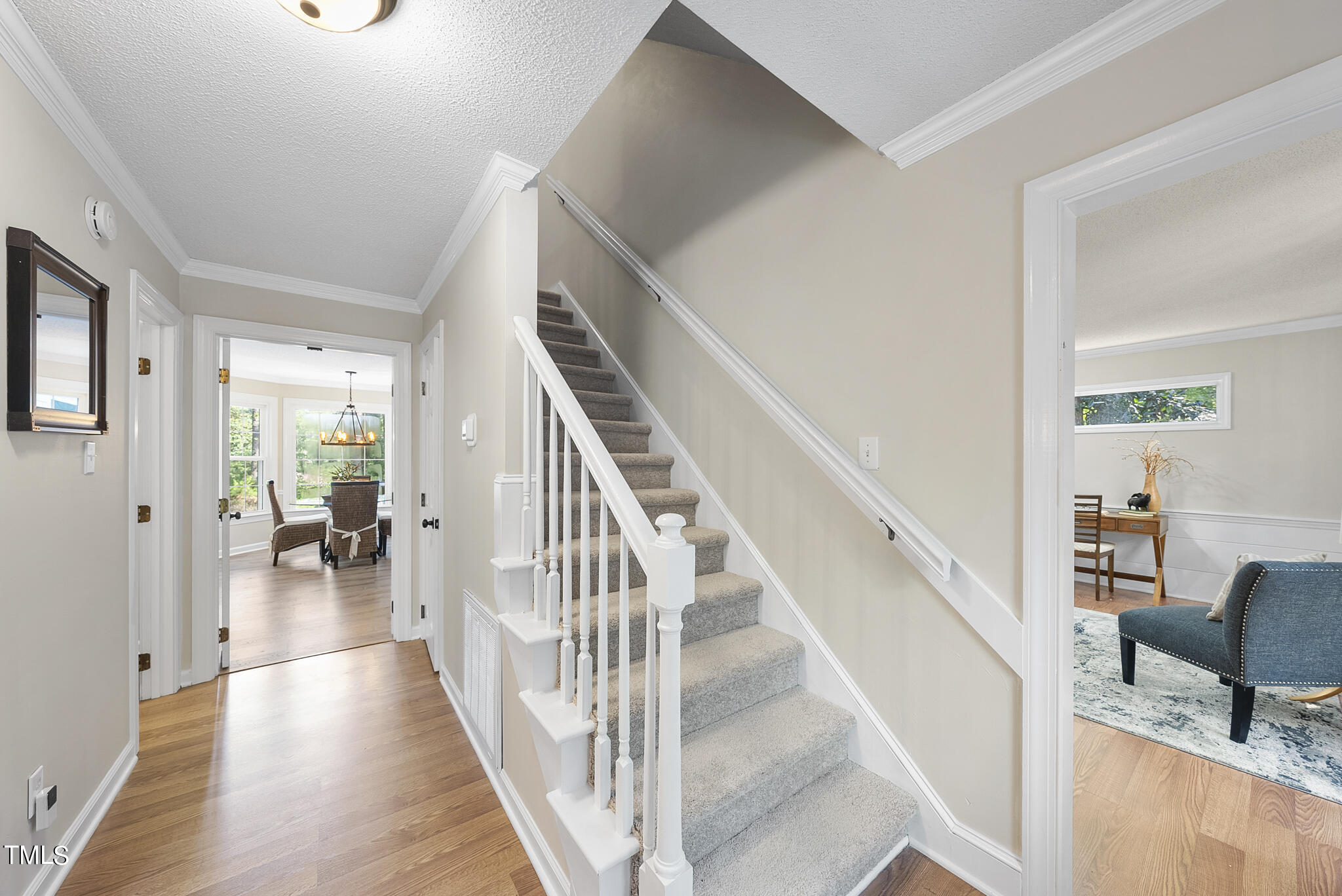 216 Baytree Lane Raleigh, NC 27615 - Photo 5 of 28 Foyer