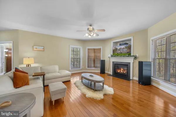 $859,900 | 68 Willow Ridge Court, Fredericksburg, VA 22406