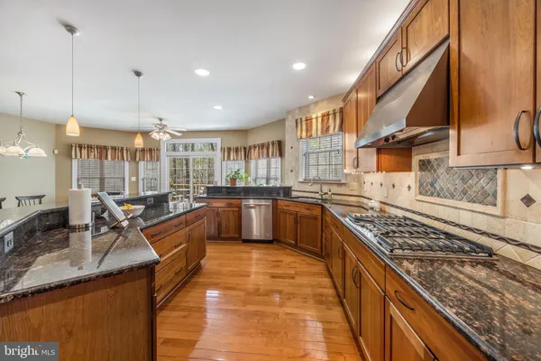 $859,900 | 68 Willow Ridge Court, Fredericksburg, VA 22406