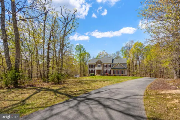 $859,900 | 68 Willow Ridge Court, Fredericksburg, VA 22406