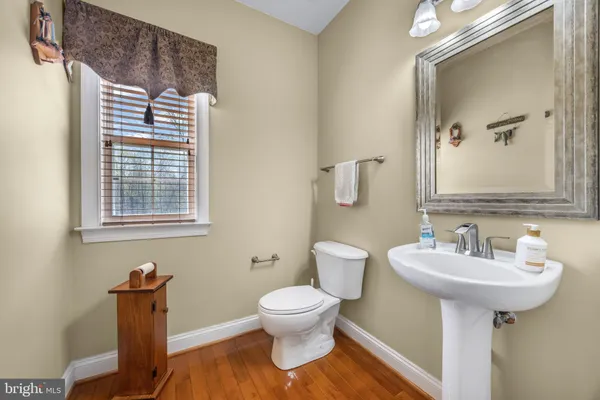 $859,900 | 68 Willow Ridge Court, Fredericksburg, VA 22406