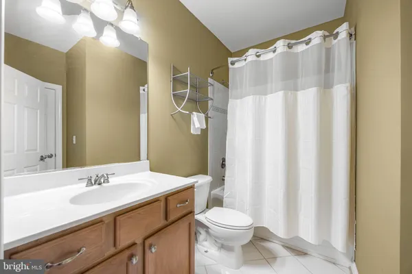 $859,900 | 68 Willow Ridge Court, Fredericksburg, VA 22406