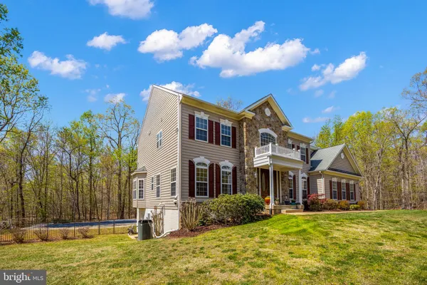 $859,900 | 68 Willow Ridge Court, Fredericksburg, VA 22406