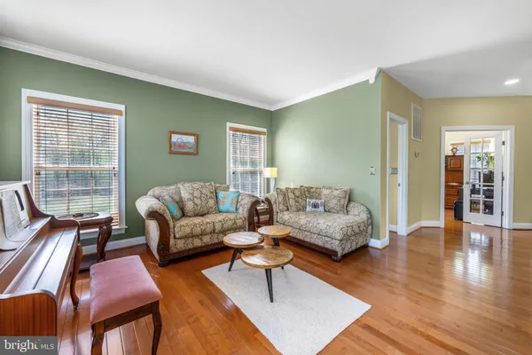 $859,900 | 68 Willow Ridge Court, Fredericksburg, VA 22406