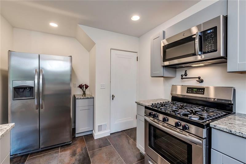 3325 Comanche Road Pittsburgh, PA 15241 - Photo 12 of 25 Showing the Entrance From the Kitchen to the Lower Level