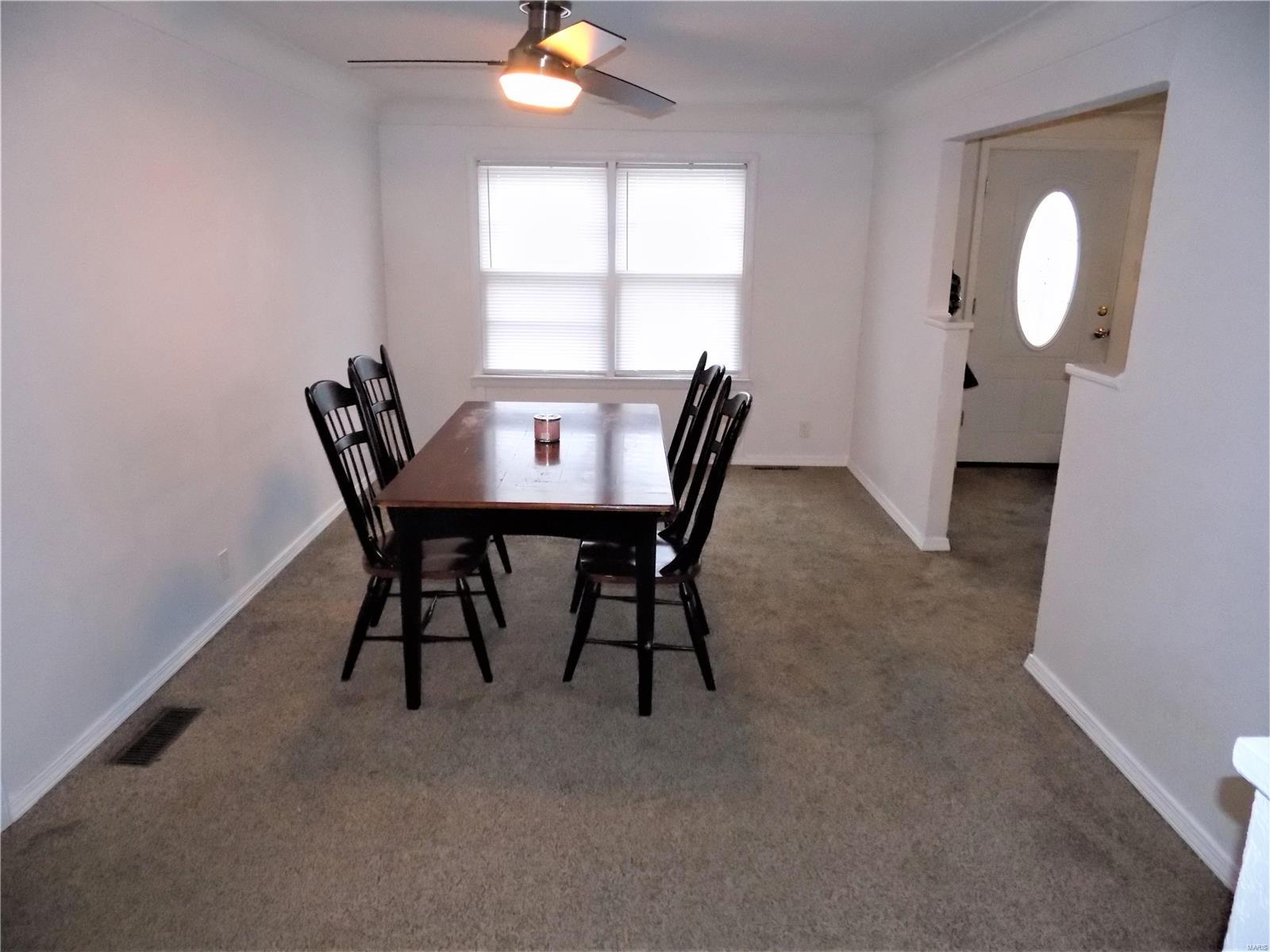 515 East Chain Of Rocks Road Granite City, IL 62040 - Photo 17 of 47