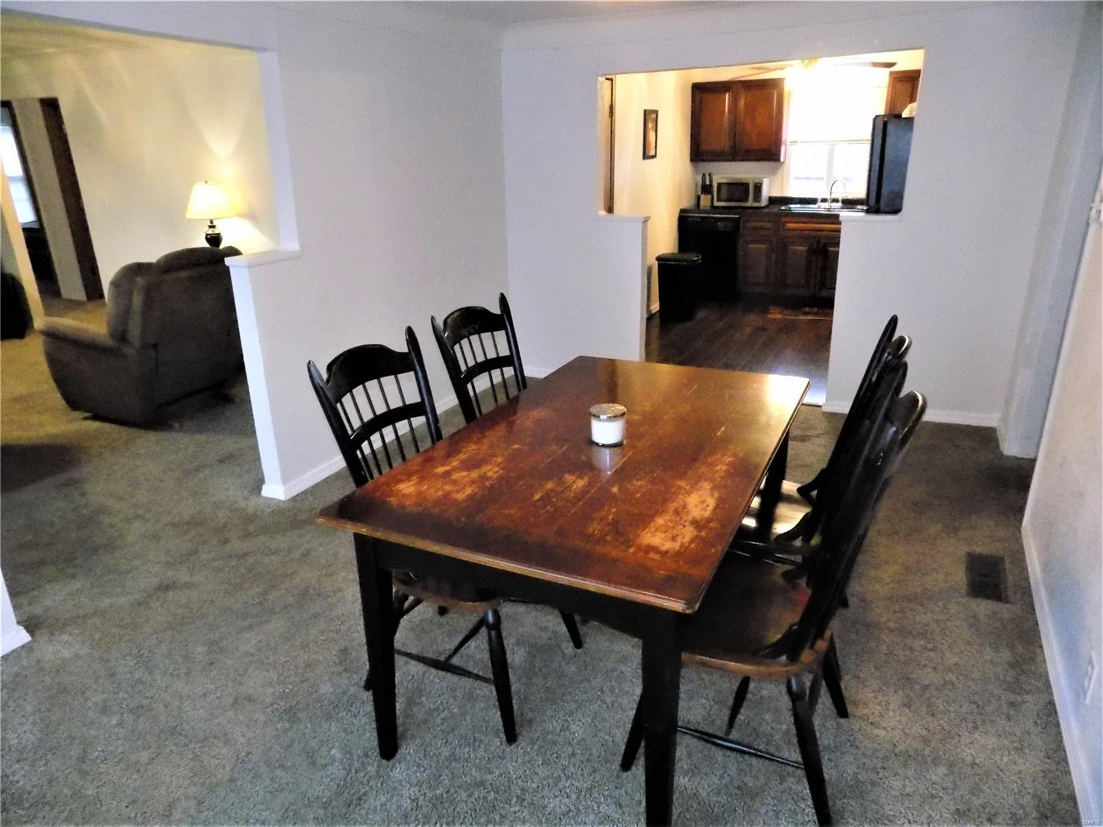 515 East Chain Of Rocks Road Granite City, IL 62040 - Photo 19 of 47