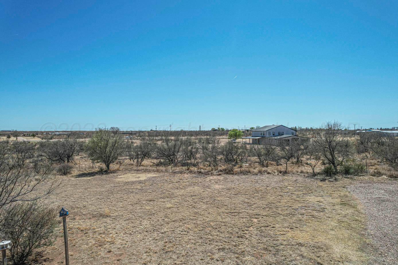 9938 Stinnett Road Fritch, TX 79036 - Photo 7 of 23 img (21 of 24)