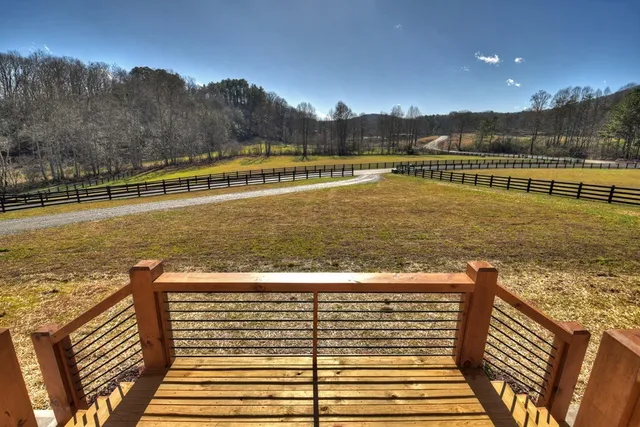 $3,800 | 41 Brookside Court, Blue Ridge, GA 30513