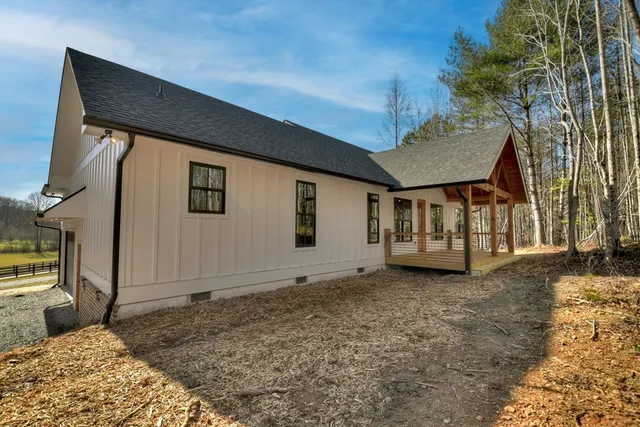 $3,800 | 41 Brookside Court, Blue Ridge, GA 30513