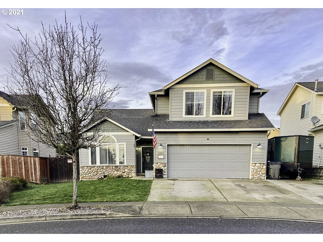 2022 North 5th Way Ridgefield, WA 98642 - Photo 1 of 16