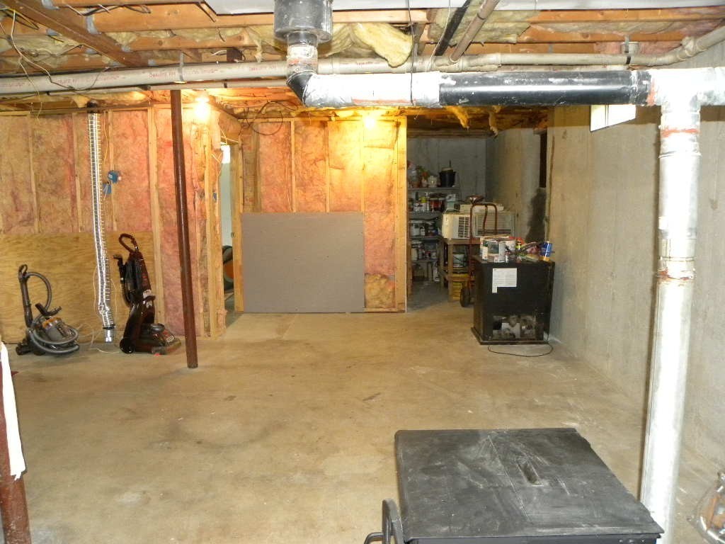 109 A F Putnam Road Charlton, MA 01507 - Photo 21 of 30 Gallery Image 21
