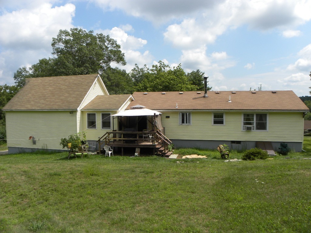 109 A F Putnam Road Charlton, MA 01507 - Photo 4 of 30 Gallery Image 4