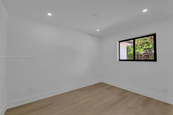 $2,600 | 1595 Northeast 143rd Street, Unit 1, North Miami, FL 33161