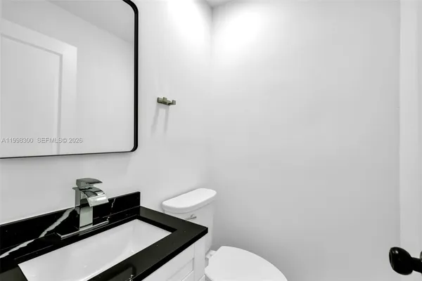 $2,600 | 1595 Northeast 143rd Street, Unit 1, North Miami, FL 33161