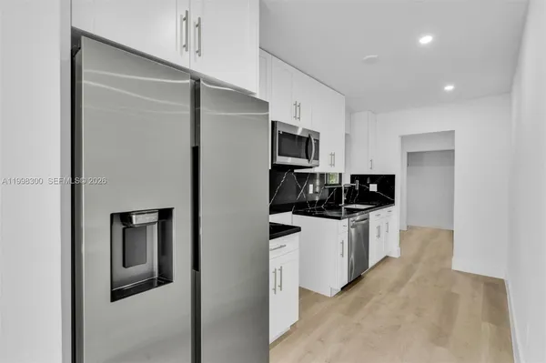 $2,600 | 1595 Northeast 143rd Street, Unit 1, North Miami, FL 33161